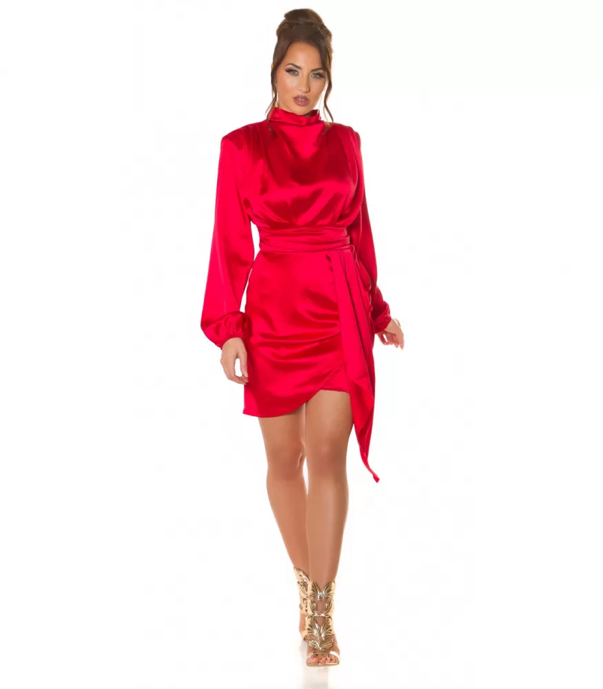Punainen pitkähihainen satiinilook mekko liehuksella