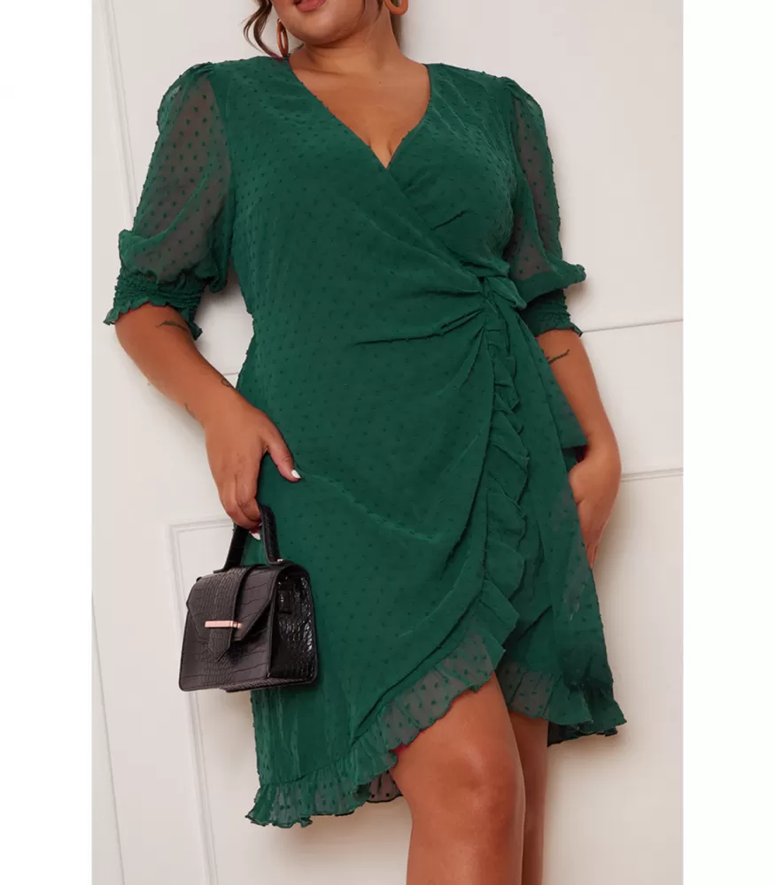 Vihreä lyhythihainen v-wrap-mekko (plus size)