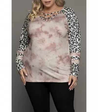 Solmuvärjätty leopardikuvioinen paita ristikoilla (plus size) [LÖYTÖ20]