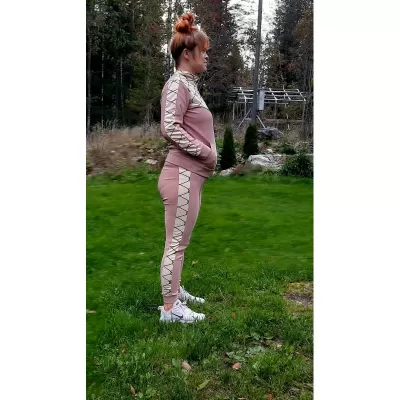 Vaaleanpunainen xo printtikuvioinen joggerisetti [LÖYTÖ]