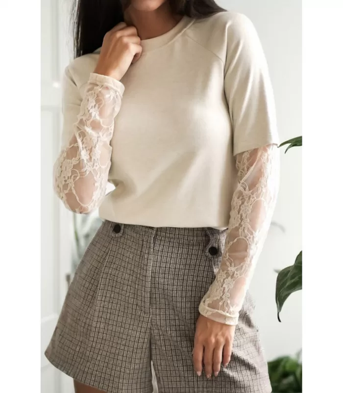 Beige 2in1 paita pitsihihoilla