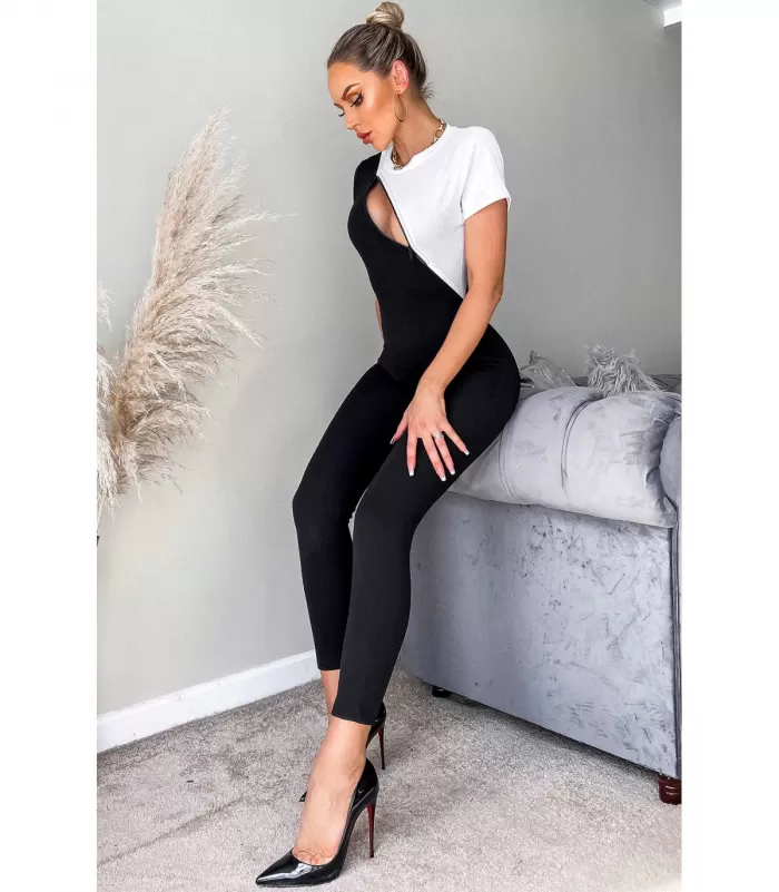 CW Sofia mustavalkoinen vetoketjullinen jumpsuit [TAMMIALE -20%]