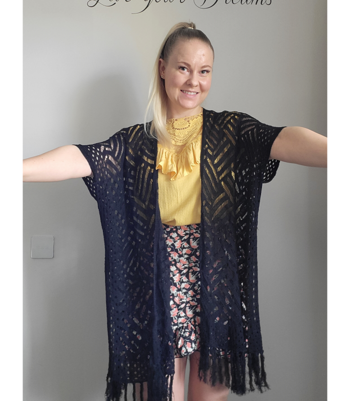 Keltainen lyhythihainen koristekirjailtu paita röyhelöllä [TAMMIALE -20%]