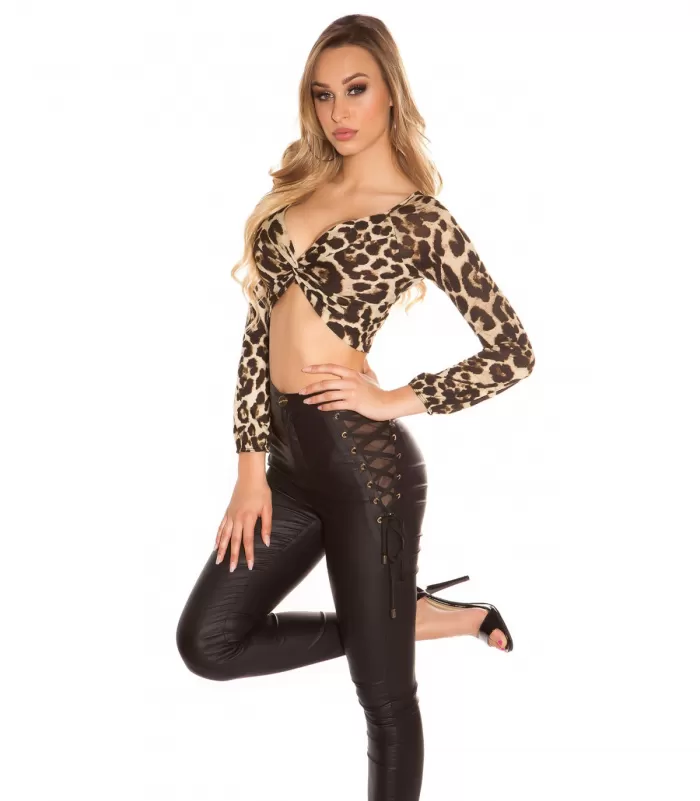 Koucla leopardikuvioinen pitkähihainen lyhyt v-solmupaita