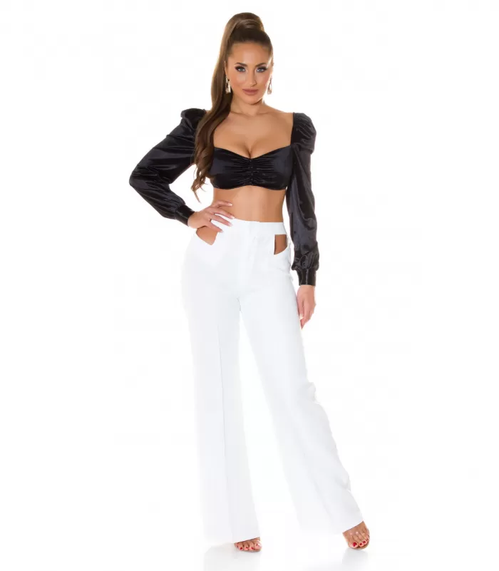 Koucla musta pitkähihainen lyhyt satiinipaita helmillä