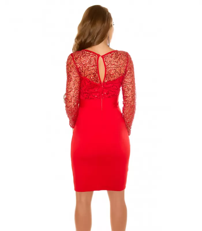 Koucla pitkähihainen punainen mekko paljeteilla ja pitsillä