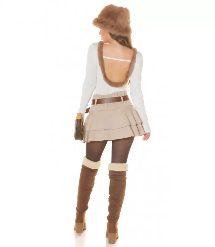 Koucla valkoinen turkiskauluksellinen neule