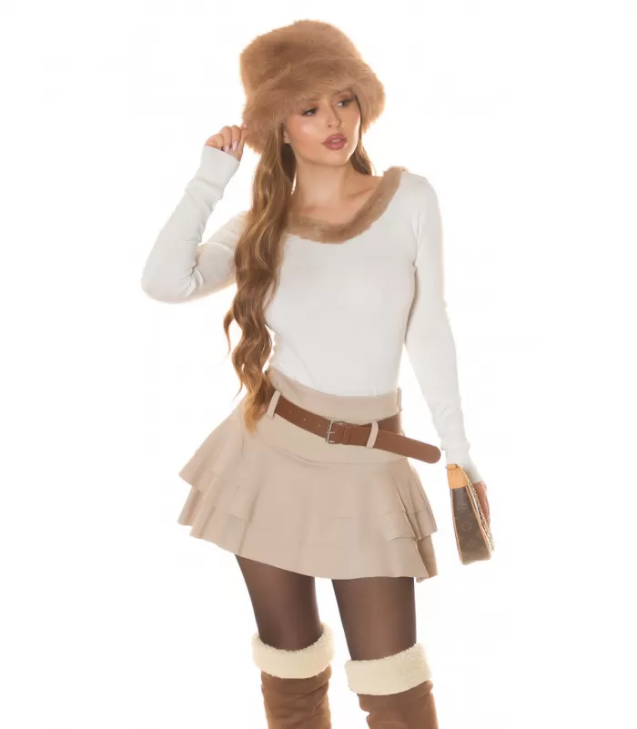 Koucla valkoinen turkiskauluksellinen neule