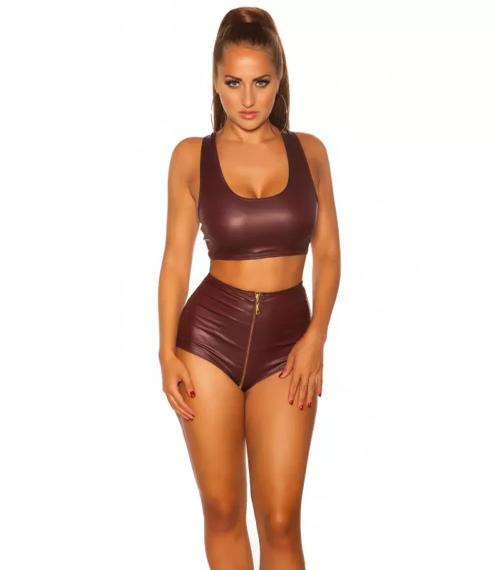 Koucla viininpunaiset korkeavyötäröiset wetlook hotpantsit vetoketjulla