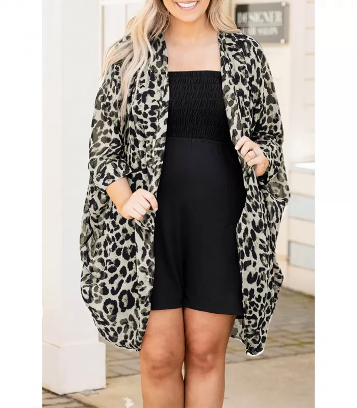 Leopardikuvioinen kimono (plus size)