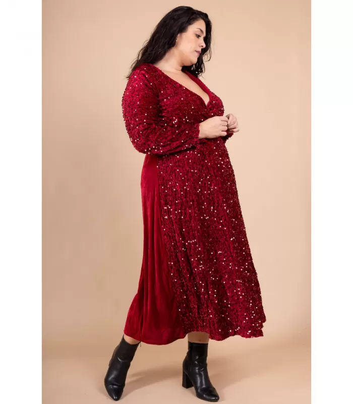 Lilie viininpunainen pitkä v-samettimekko paljeteilla ja vyöllä (plus size)