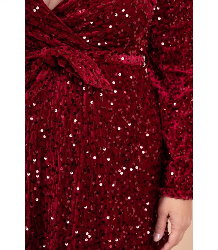 Lilie viininpunainen pitkä v-samettimekko paljeteilla ja vyöllä (plus size)