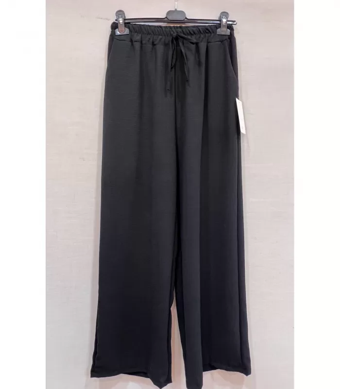 Mily mustat kesähousut (plus size)