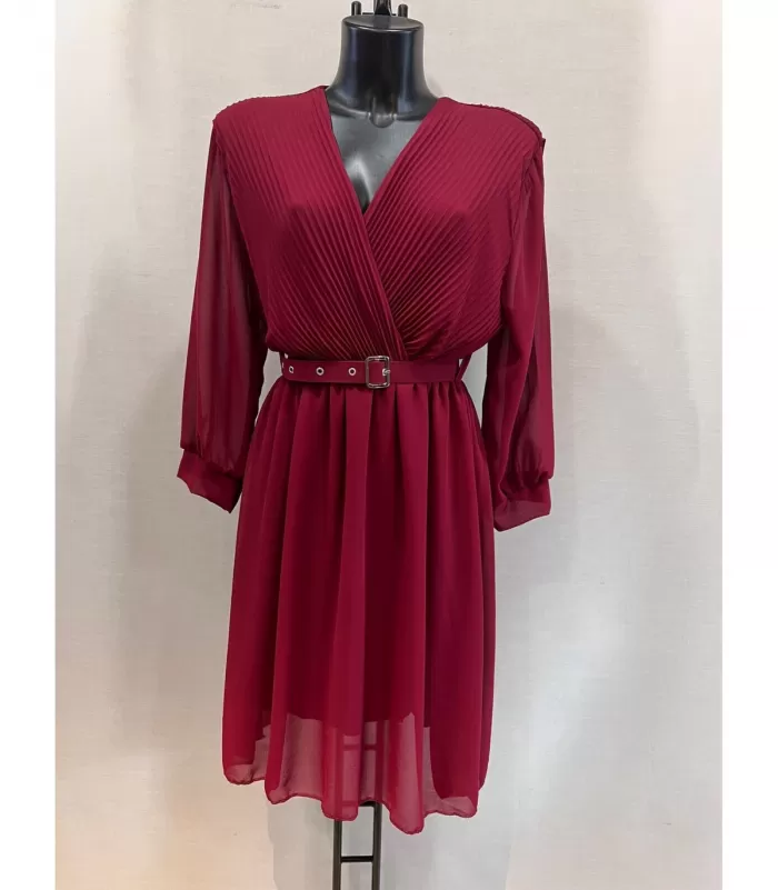 Mily viininpunainen hihallinen v-sifonkimekko vyöllä (plus size)