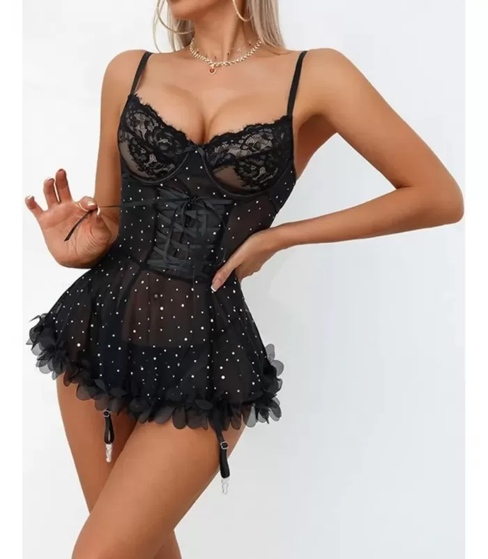 Musta babydoll strasseilla ja sukkanauhaliiveillä