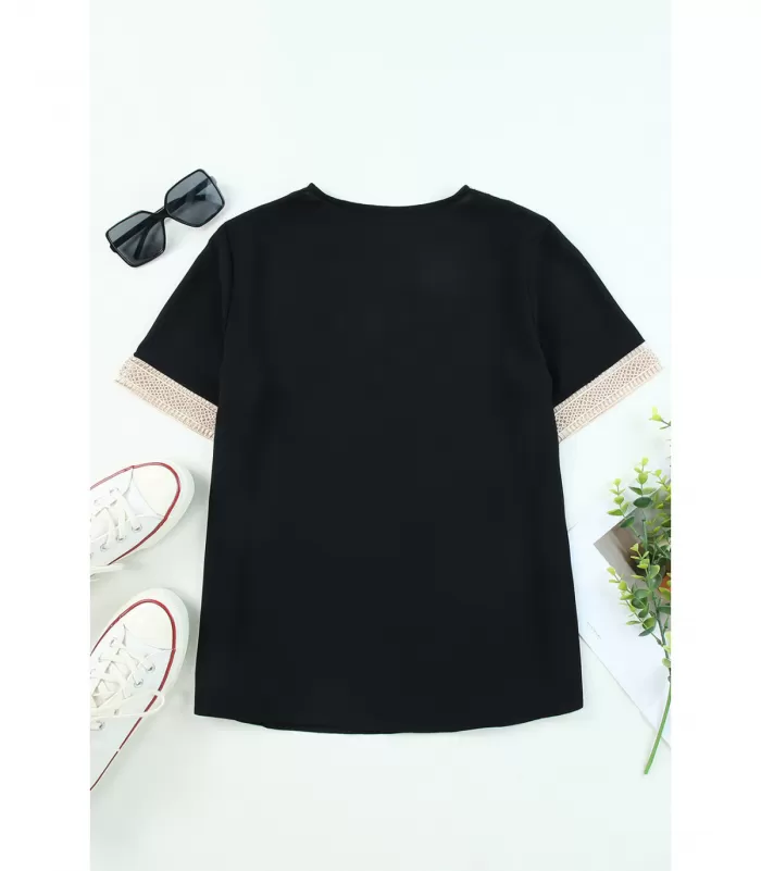 Musta lyhythihainen koristekirjailtu v-paita [TAMMIALE -20%]