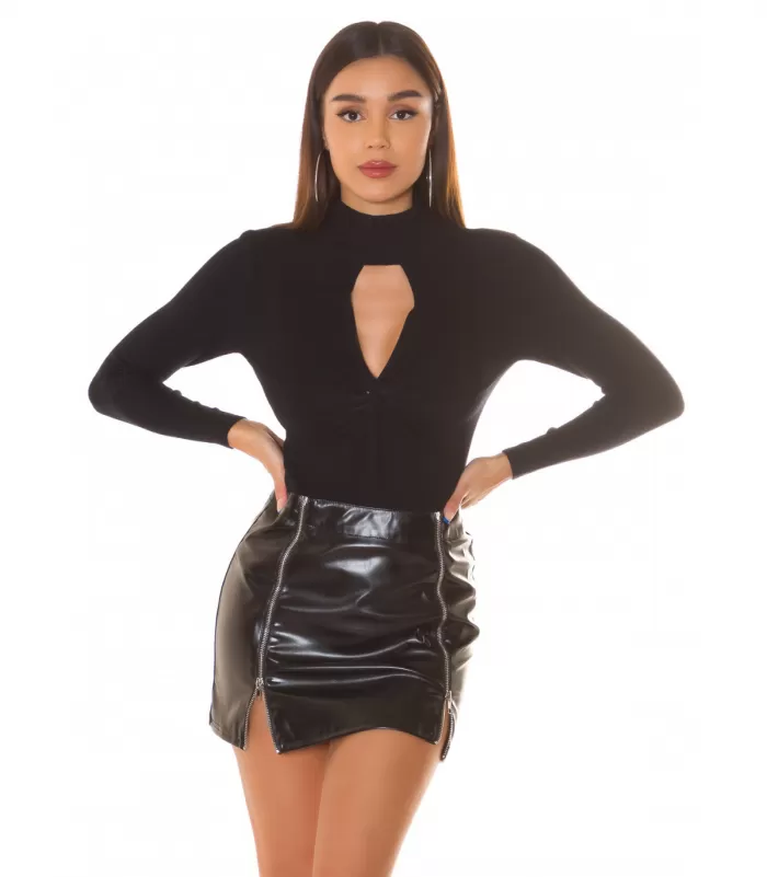 Musta solmukoristeinen pooloneule kurkistusaukolla [BLACKWEEK]