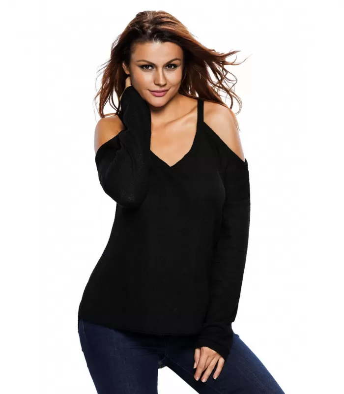 Musta väljä neule olkahalkioilla