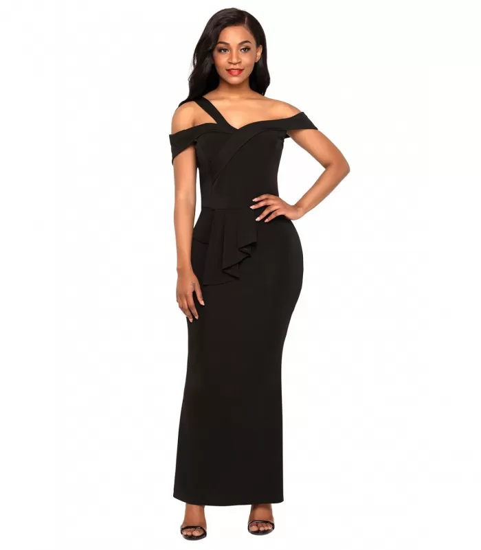 Musta yksiolkaiminen off-shoulder maksimekko [LÖYTÖ]