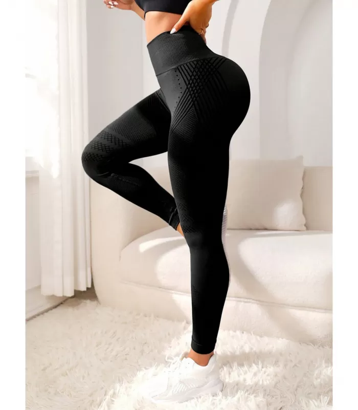 Mustat korkeavyötäröiset treenitrikoot kuvioinneilla