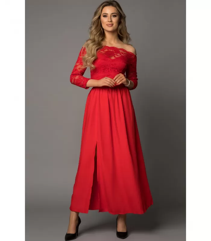 Punainen pitkä juhlamekko pitsillä ja halkiolla