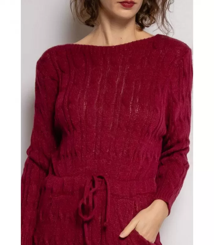 RZ Fashion viininpunainen midineulemekko taskuilla