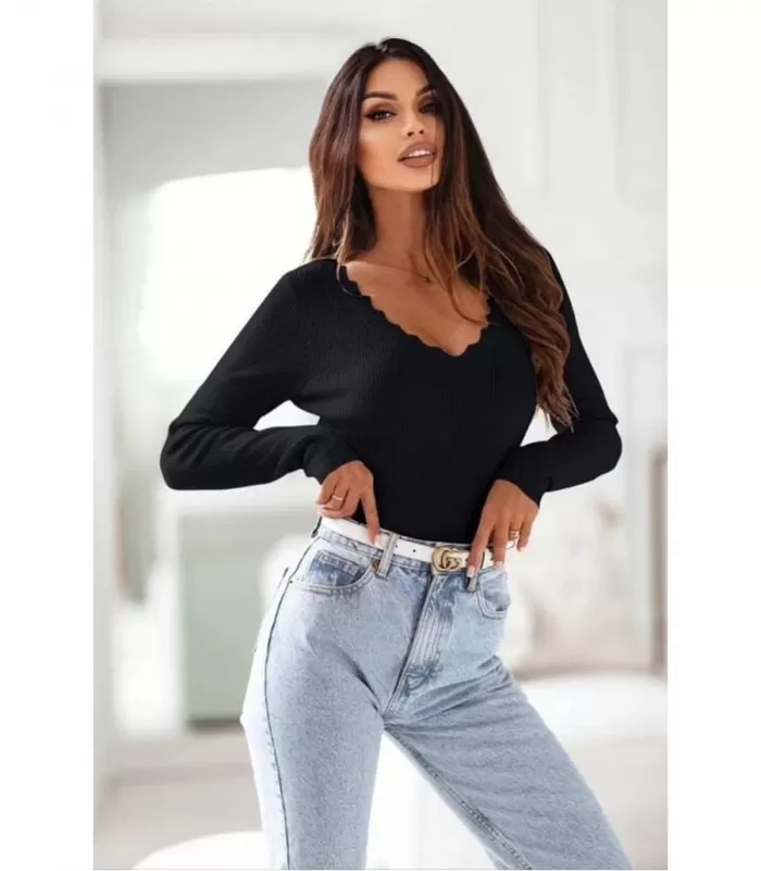 Rosy Days musta aaltoileva v-neule