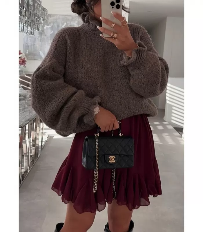 Schilo-Jolie ruskea pehmeä väljä neule pussihihoilla