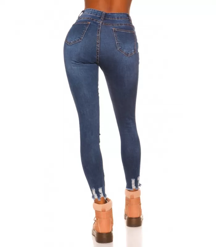 Siniset kukkakoristeiset korkeavyötäröiset farkut