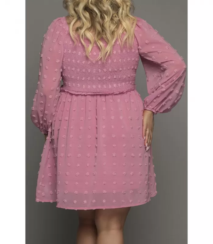 Vaaleanpunainen pitkähihainen mekko (plus size) [LÖYTÖ]