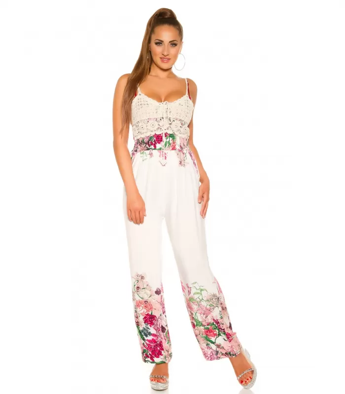 Valkoinen kukkakuvioinen jumpsuit virkkauksella [LÖYTÖ]