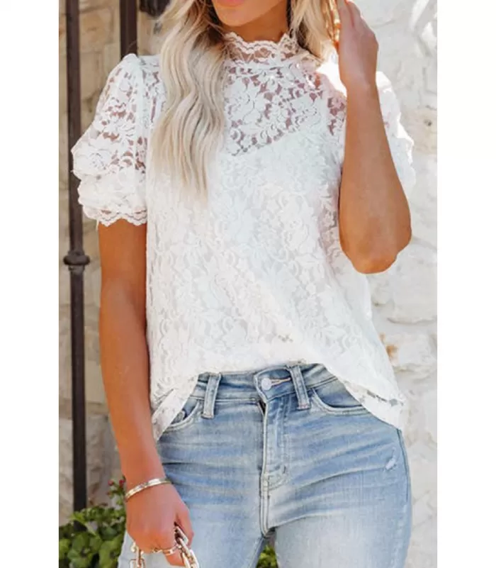 Valkoinen lyhythihainen pitsinen pusero + toppi