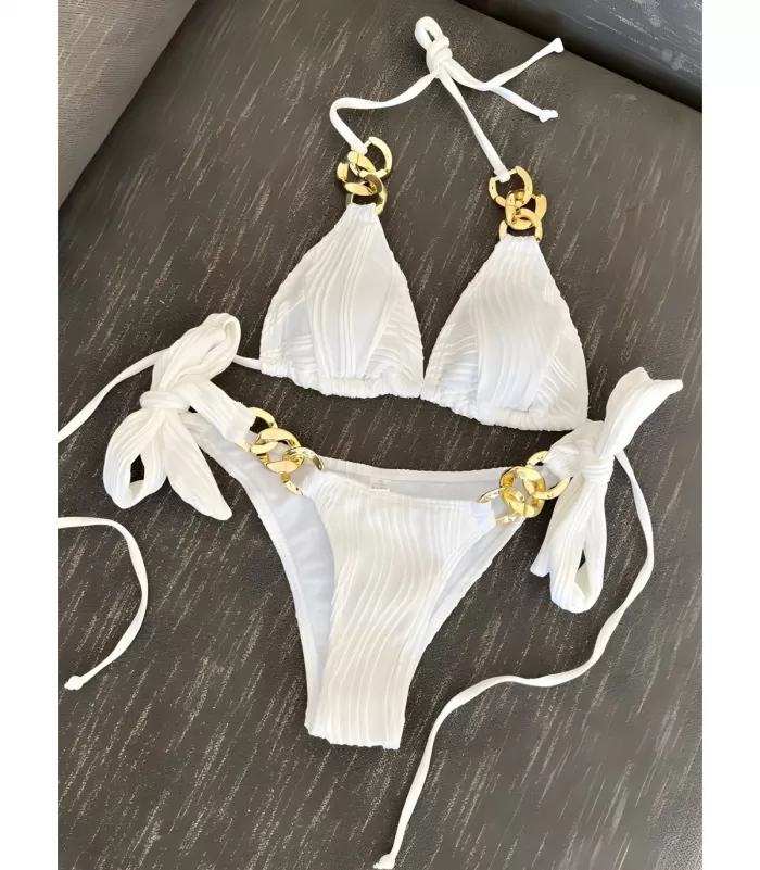 Valkoiset ketjukoristeiset narubikinit