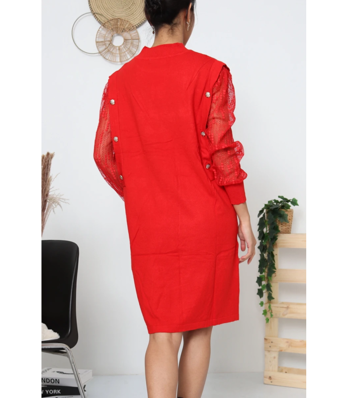 WHOO punainen väljä neulemekko pitsihihoilla ja napeilla