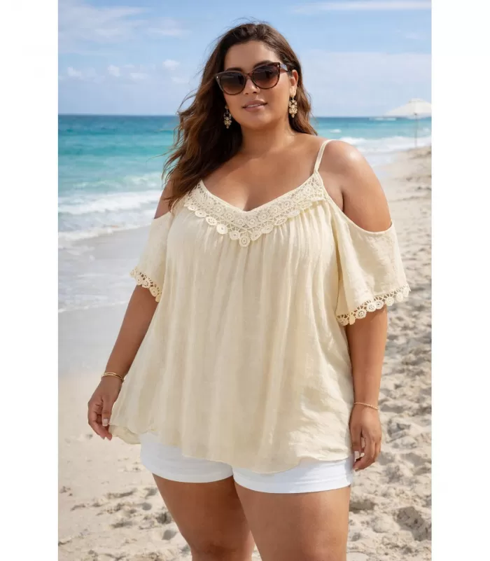 World Fashion koristekirjailtu beige lyhythihainen paita (plus size)