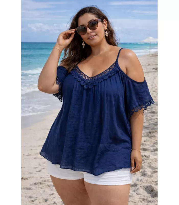 World Fashion koristekirjailtu tummansininen lyhythihainen paita (plus size)