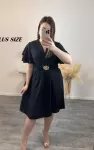Mily_musta_lyhythihainen_v_mekko_vyll_plus_size8629_1.jpg