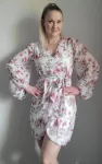 Valkoinen_kukkakuvioinen_wrap_look_v_sifonkimekko_vyllLC6110626_1.jpg